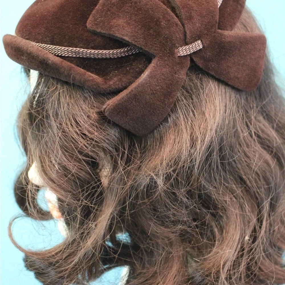 Vintage Elegant Brown Velvet Women's Hat